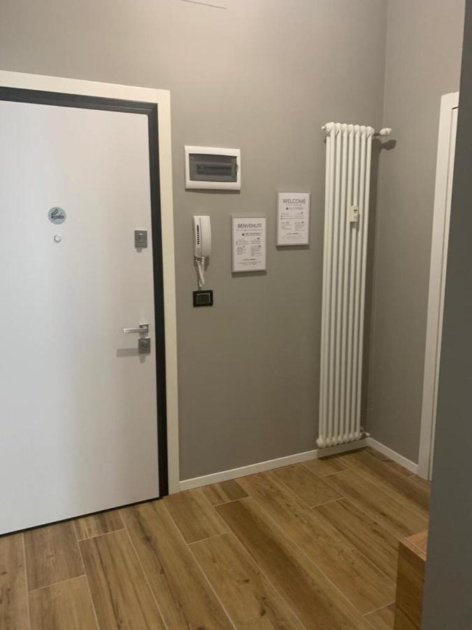 Nibu Appartamenti - Appartamento Centrale Comodo A Tutto, Anche A Villa Chiara Casalecchio Di Reno Exterior photo
